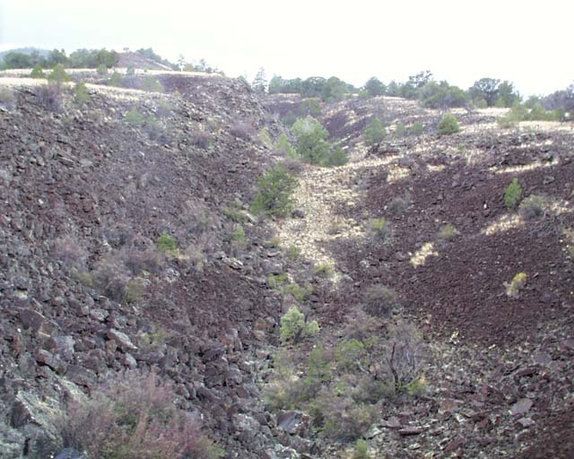10 el maplais lava trench
